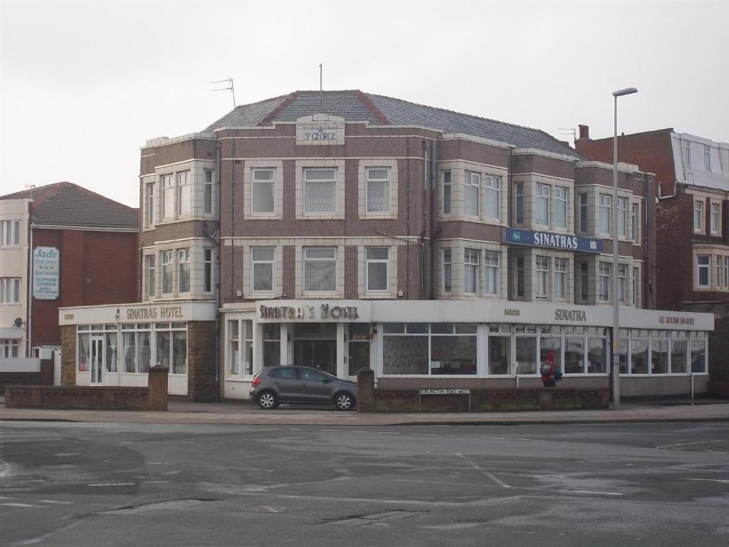 Avano - Pleasure 2* Blackpool